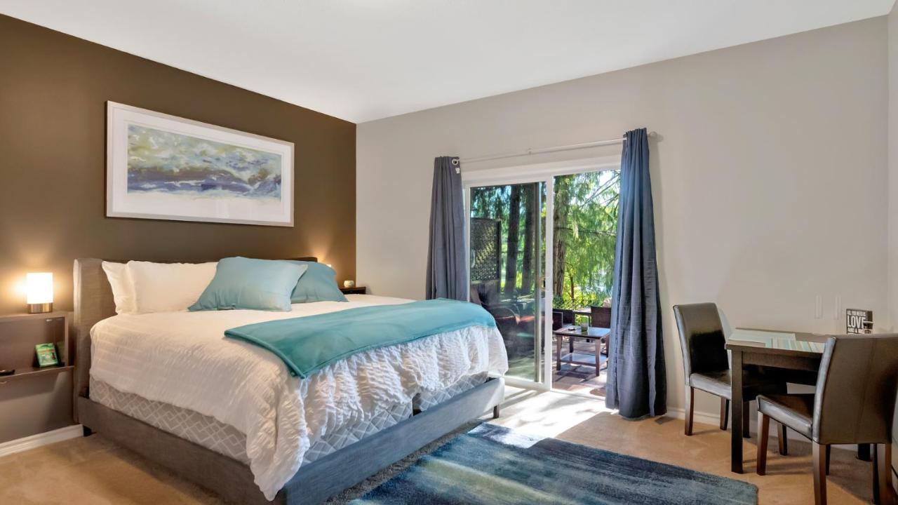Willow Suite - Lakeside Retreat Виктория Екстериор снимка